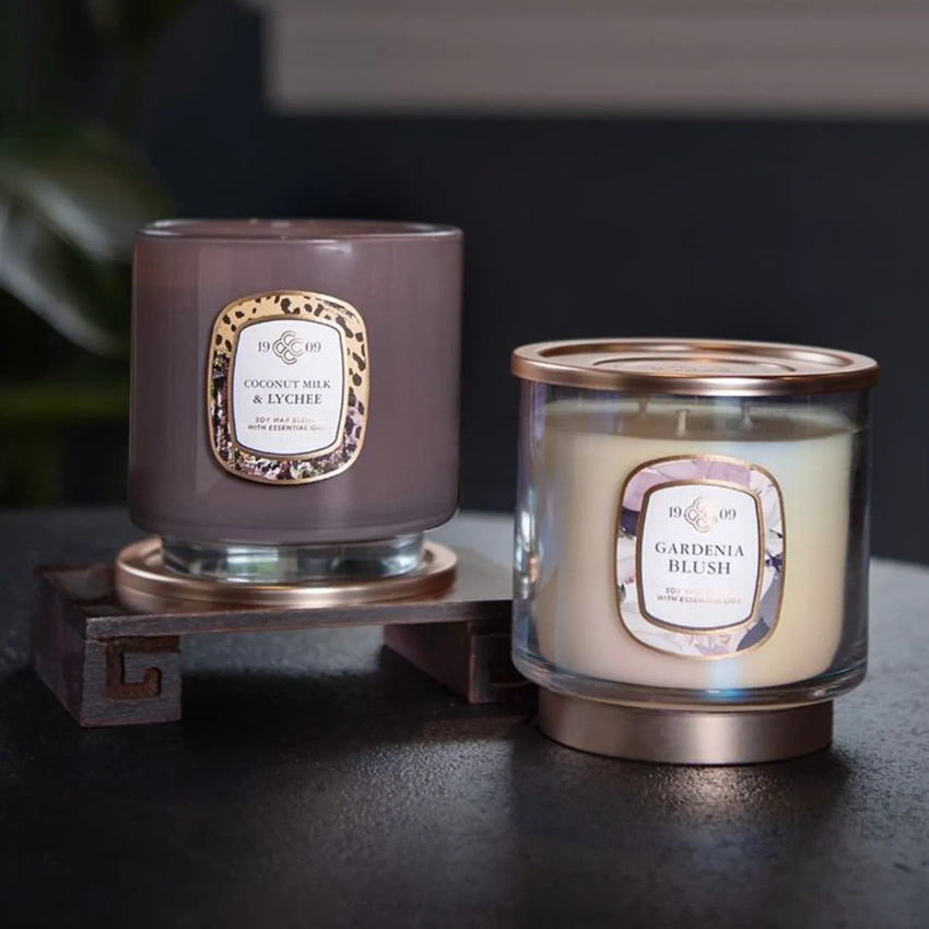 Luxe geurkaars Coconut Milk Lychee Colonial Candle