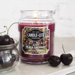 Natural scented candle Juicy Black Cherries Candle-lite