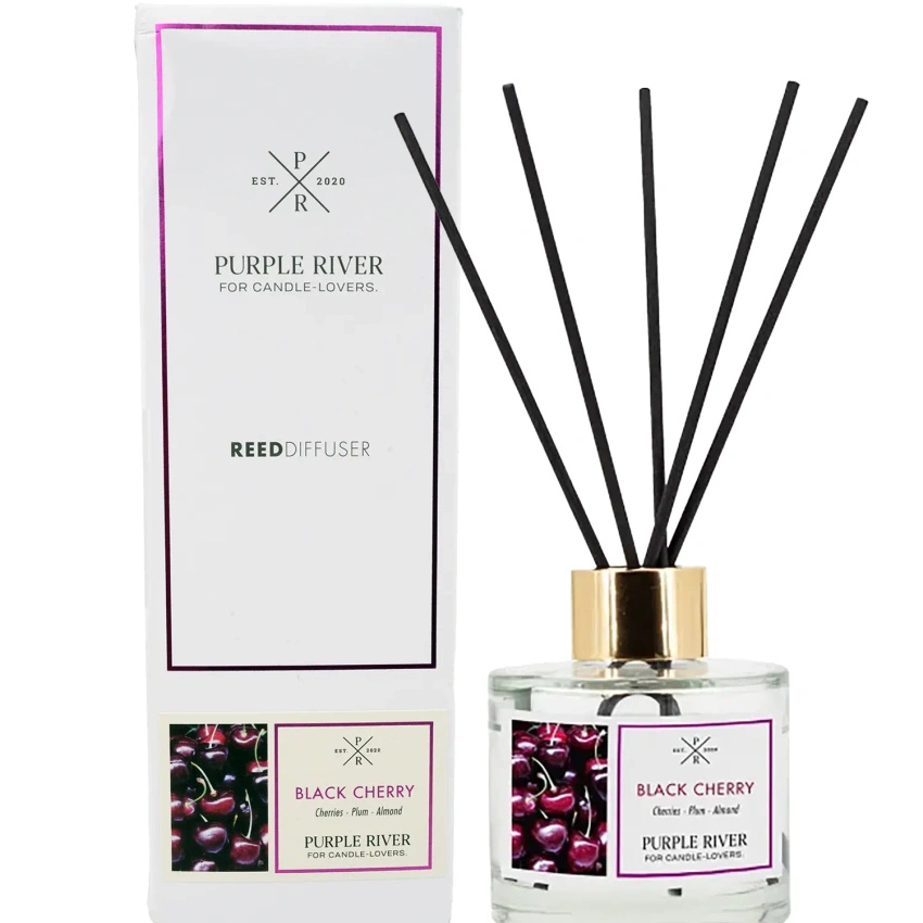 Bâtonnets parfumés dans une bouteille en verre emballés dans une boîte cerise Black Cherry Purple River 100 ml