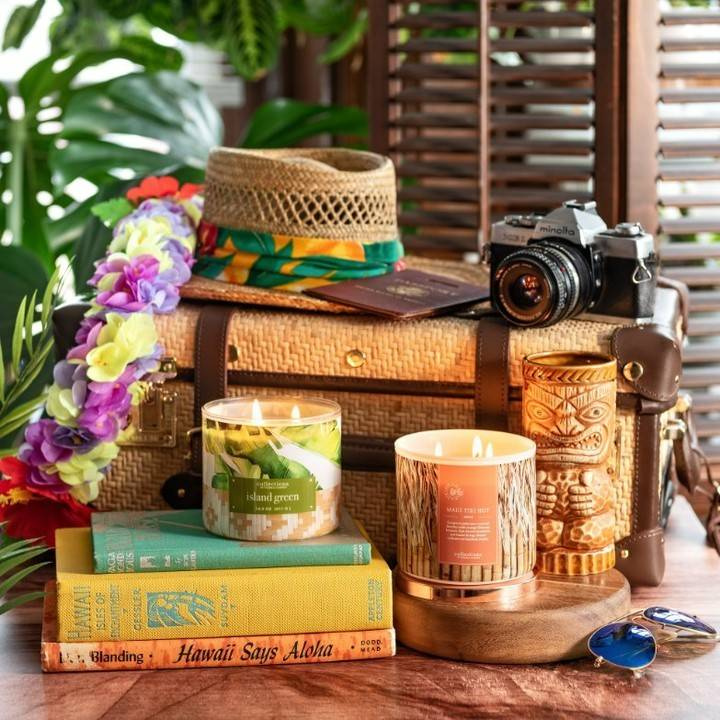 Colonial Candle Travel grande bougie parfumée au soja 3 mèches 411 g - Maui Tiki Hut