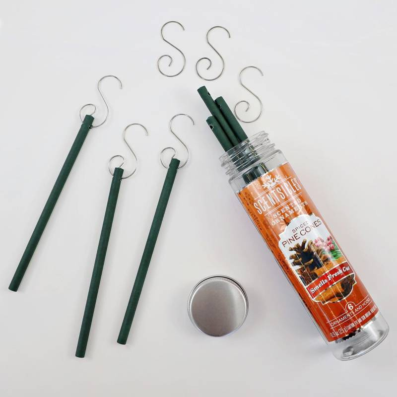 Scentsicles bâtonnets parfumés pour le sapin de Noël 6 pcs - Spiced Pine Cones