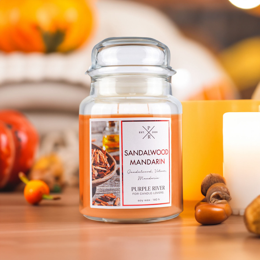 Soy scented candle Sandalwood Mandarin Purple River 623 g 