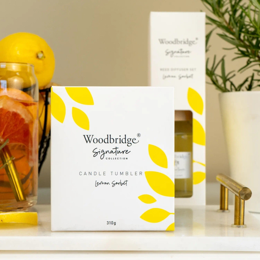 Scented gift candle citrus Lemon Sorbet 310 g Woodbridge